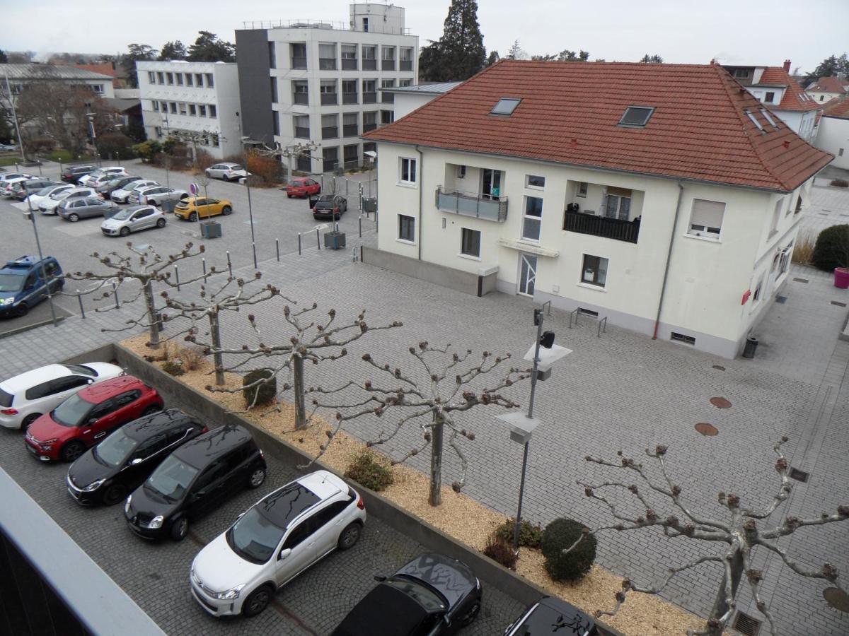 # Studio Bon Emplacement Avec Parking # Illzach Luaran gambar