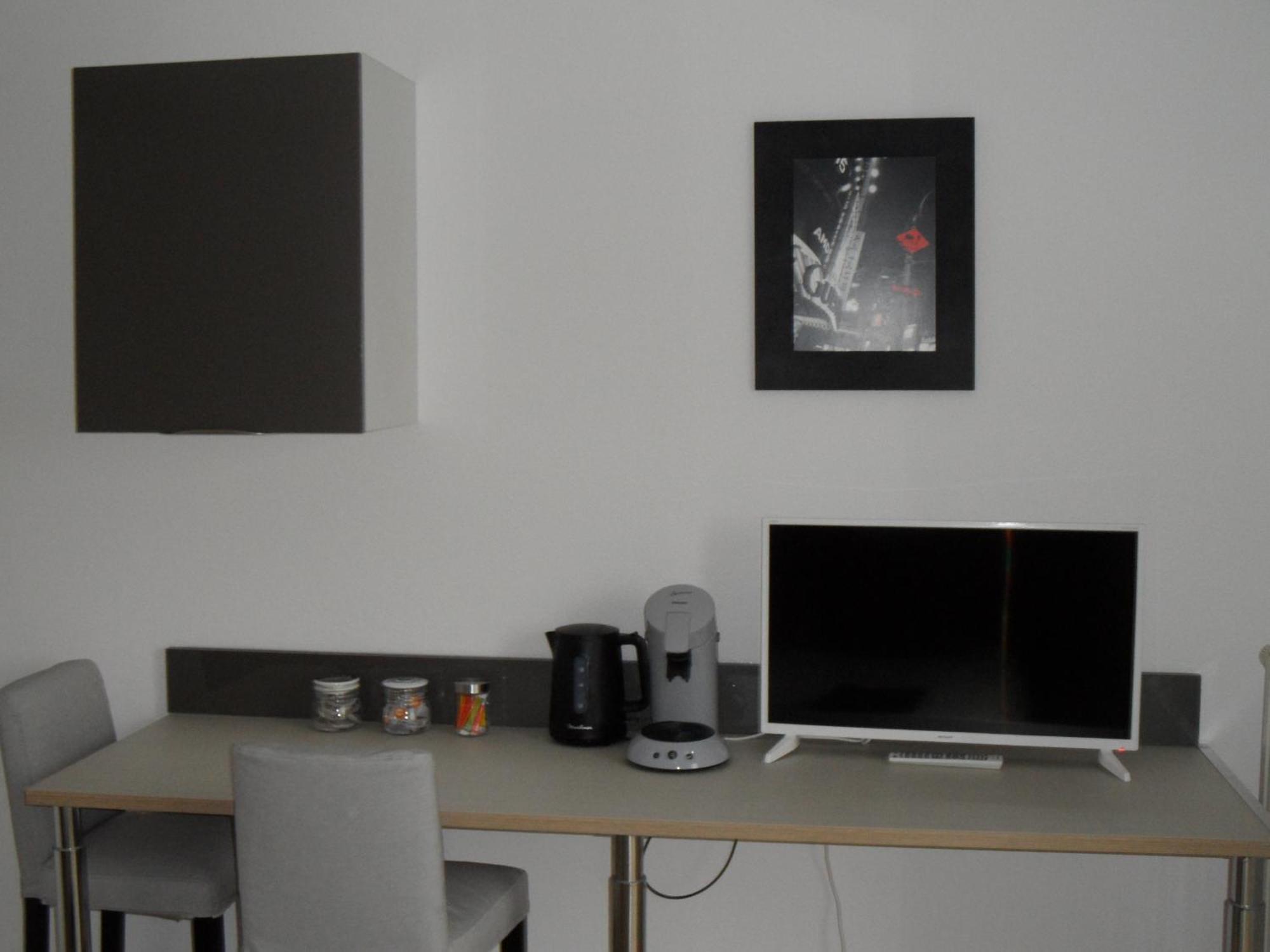 # Studio Bon Emplacement Avec Parking # Illzach Luaran gambar